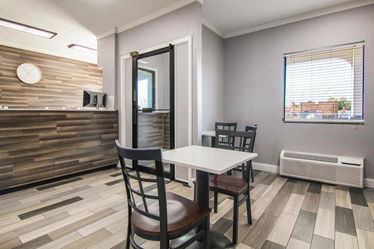 Americas Best Value Inn Perry Luaran gambar